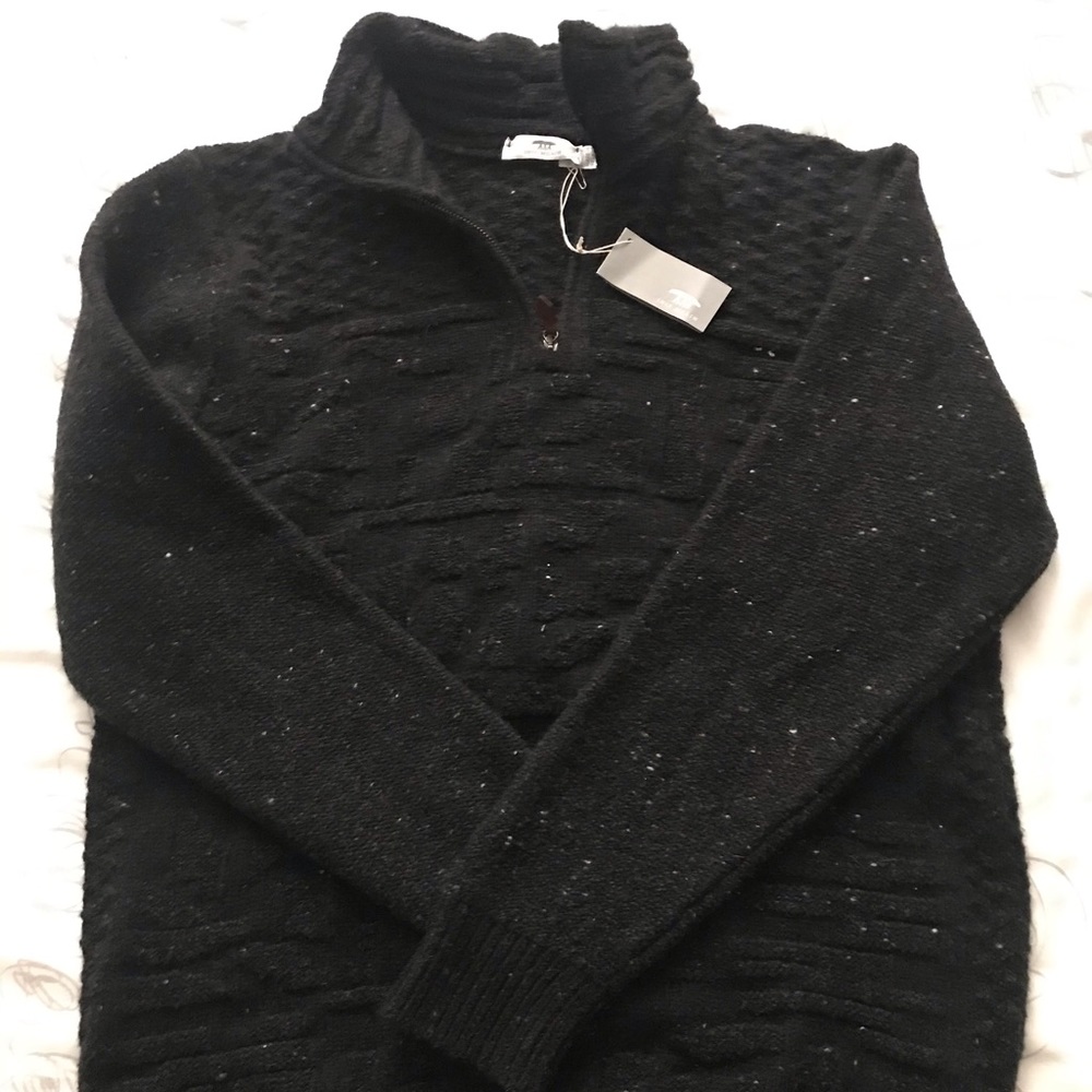 Black wool/cashmere sweater